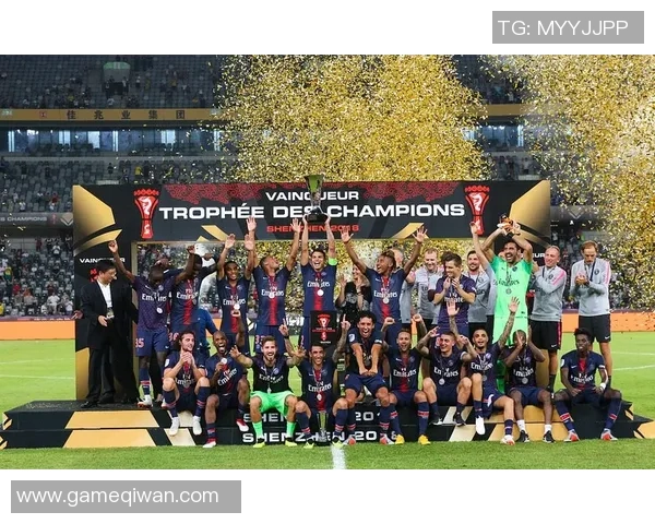 探索董足球的魅力与影响力，揭示其背后的故事与精神传承